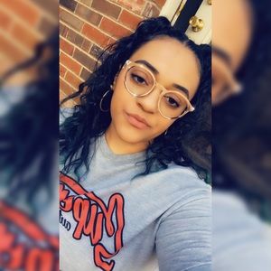 Meet your Posher, Kiara